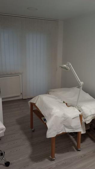 3 camere zona Politia Rutiera Albac, Gheorghieni