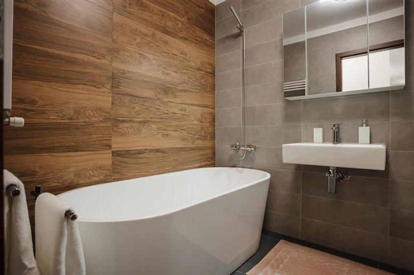 Apartament 3 camere ,77.37 mp utili + 26.70 mp terasa, situat in zona Sopor!