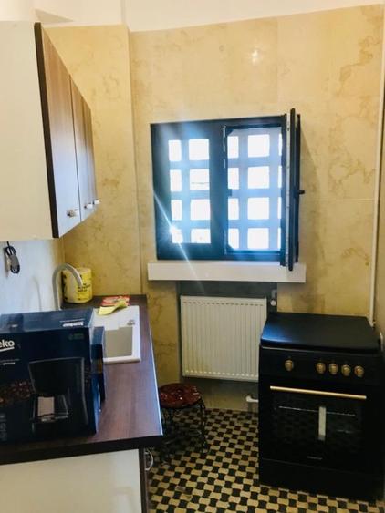Inchiriez apartament 2 camere ultracentral 600 euro