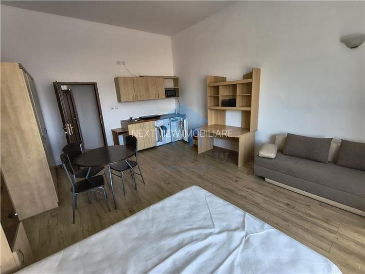 Apartament 1 camera, UMF - 5