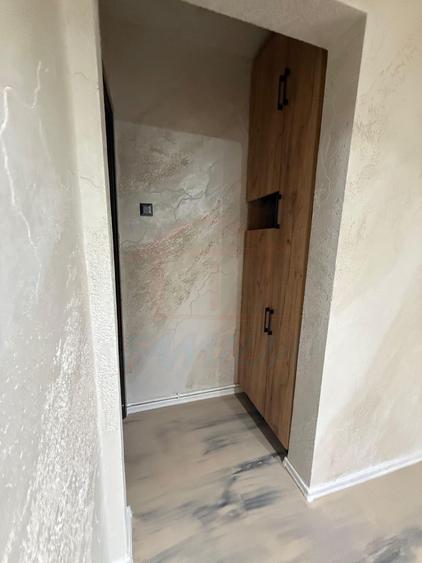 🏡 De închiriat 3 camere nemobiltate, Port, 500 Euro/luna