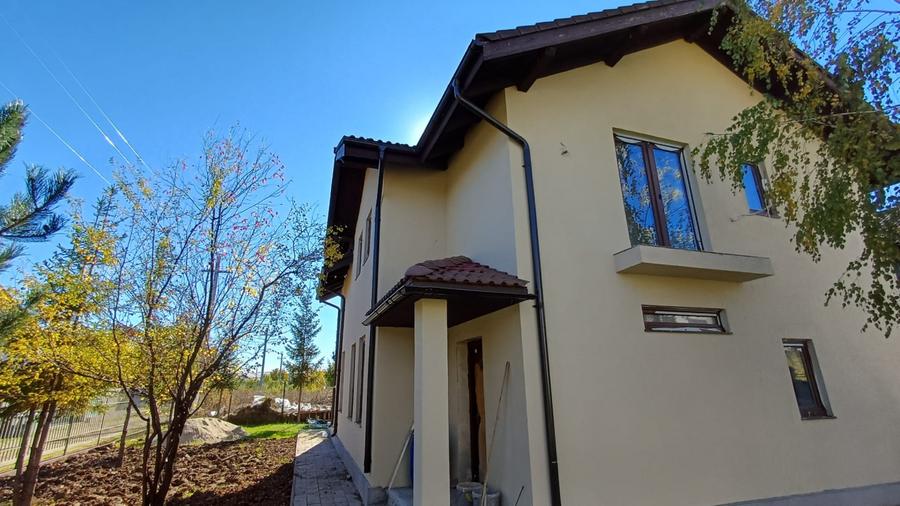 Corbeanca - Laguna Albastra | Duplex 4 Camere | 3 Bai | Curte 483mp