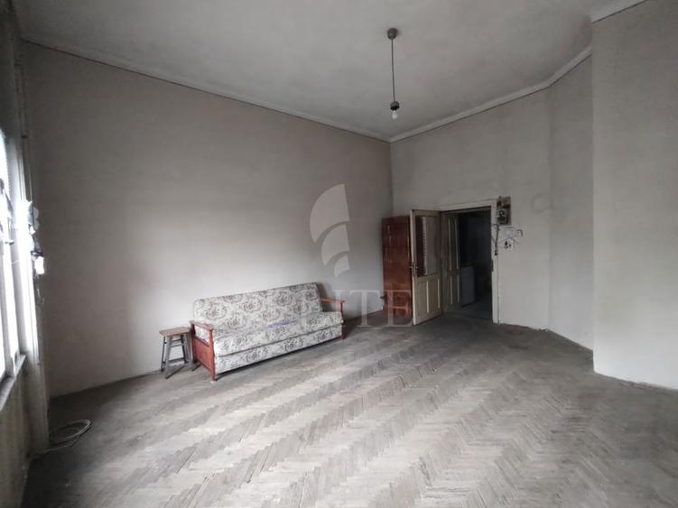 Apartament o camera în zona CAMERA DE COMERT