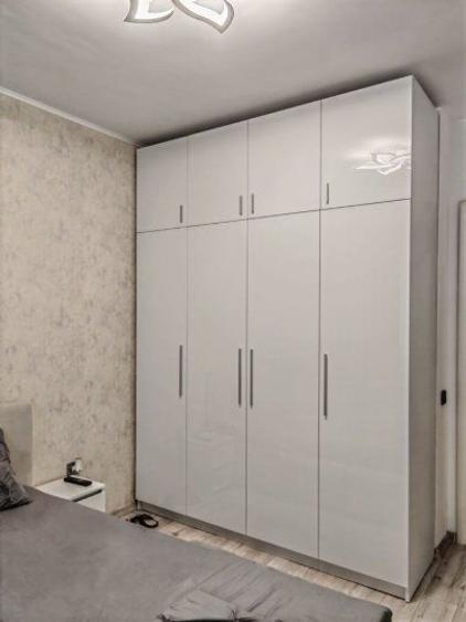 Inchiriez apartament 2 camere, decomandat, mobilat si utilat complet,