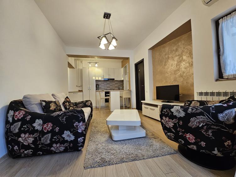 Apartament cu două camere vedere la mare zona Cazino