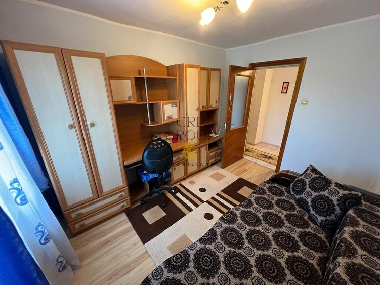 Apartament cu 3 camere | Etaj 4/4 | 73 mp | 2 Stejari | Inspectoratul