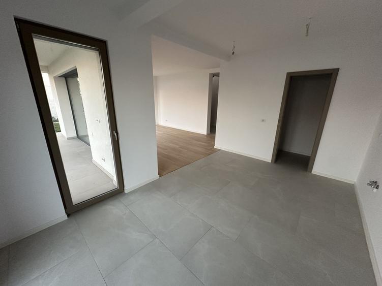 Casa cu 4 camere - Dumbravita