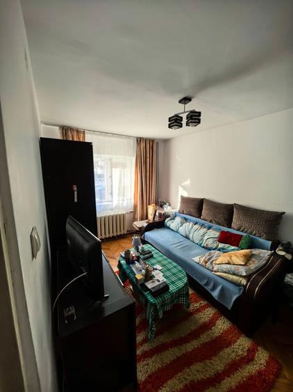 Lipovei | 2 Camere | Parter Inalt | Boxa in CF
