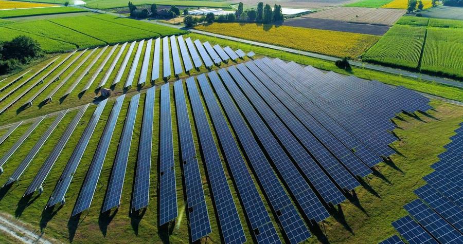 Teren intravilan 38.000 mp pentru parc fotovoltaic sau proiecte industriale