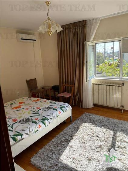 Vila de exceptie 6 camere 450 mp utili, 1000 mp teren, piscina Rosu-Padure