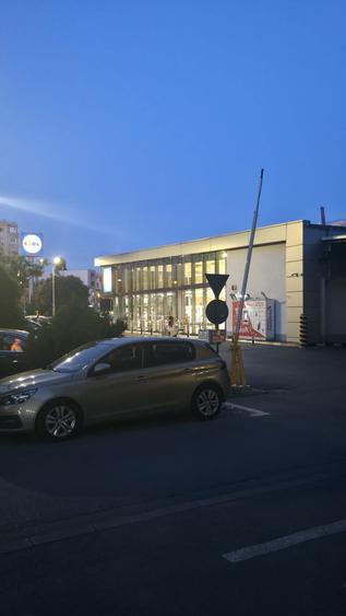 Garsoniera Dristor - Metrou - Ale.Florin Ciungan 17 - Centrala Proprie - Parcare