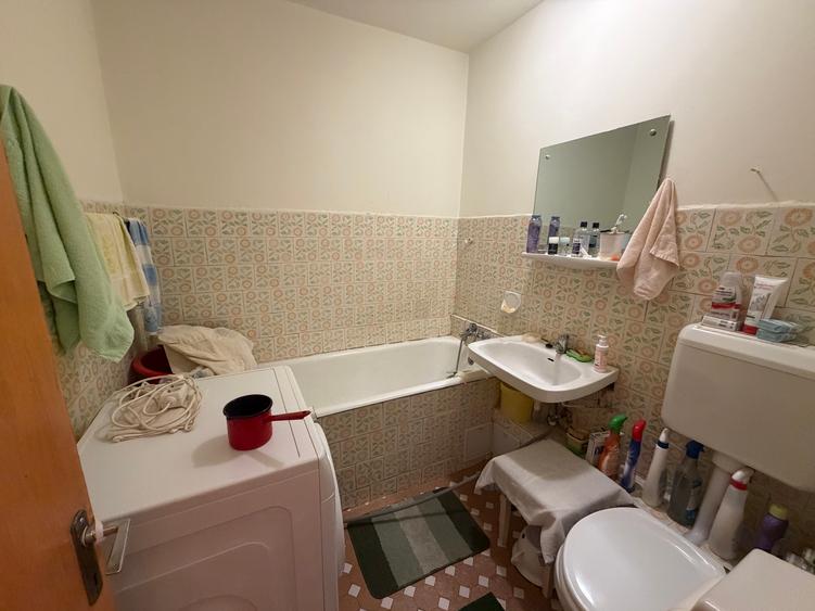 4 Camere Catedrala Neamului