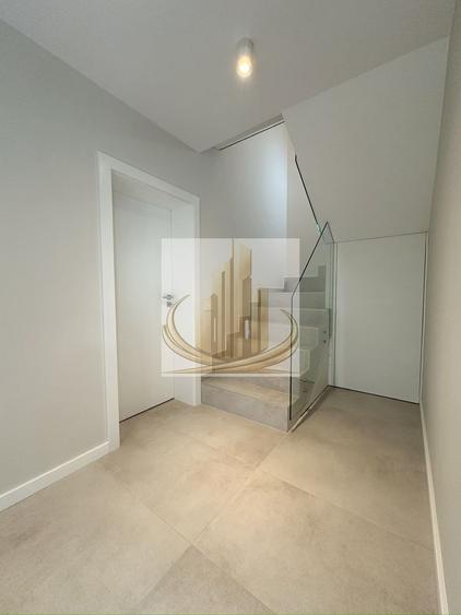 Duplex de vânzare în Dumbrăvița | 3 dormitoare | 300 mp teren