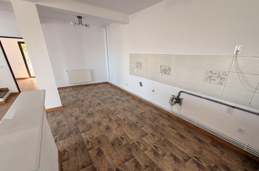 Vanzare Vila stil Duplex zona Pipera
