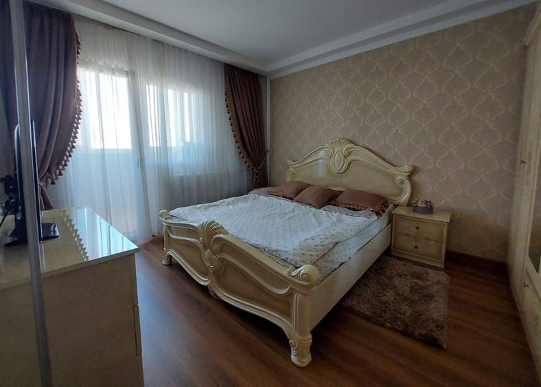 Proprietar, 80mp utili, 3 camere, 13 septembrie, parc Sebastian,mobilat, utilat.