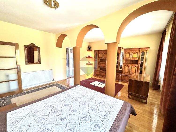 Vilă Premium 7 Camere | Zona Intim Arad | Garaj