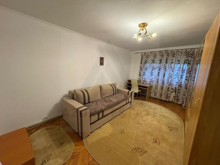 Apartament 2 camere 60 mp utili parter parcare privata Hipodrom IV