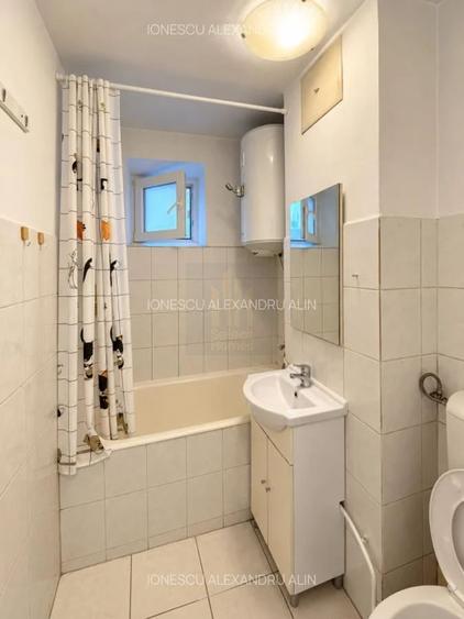 Apartament 3 camere, 50 mp, et 6 (metrou Lujerului)