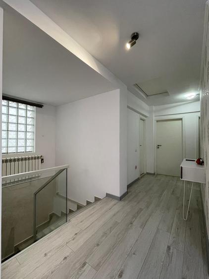 Trocadero – Vilă P+1, 169,6 mp utili, curte, ideală pentru utilizări multiple