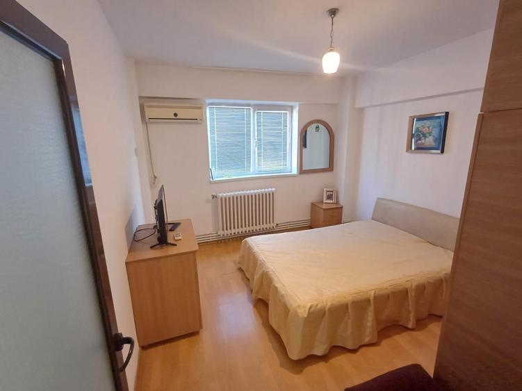 Vanzare 3 camere-Imobiliare MAXICONFORT