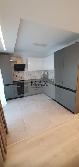 Închiriere apartament 3 camere lux, Frunzișului SCALA ,et. 6, parcare