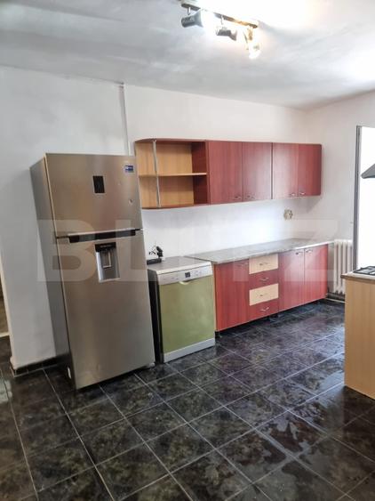 Spatiu comercial, 65 mp, zona Imparatul Traian