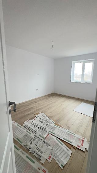 Apartament 3 camere, an 2025