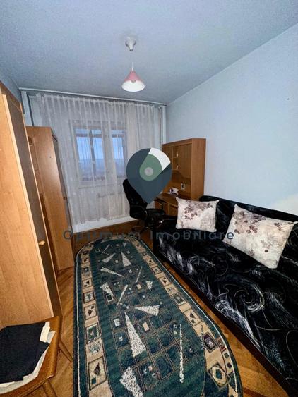 Apartament cu 3 camere, 80 mp utili, etaj intermediar in Zorilor !