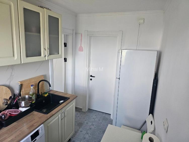 PROPRIETAR, zona Favorit, 2 lifturi, 8/10, str. Pravat 4 - 4