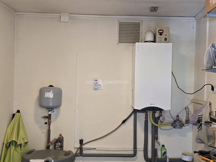 VANZARE Casa-vila deosebita cu 5 camere si 1141 mp teren in zona Centrala