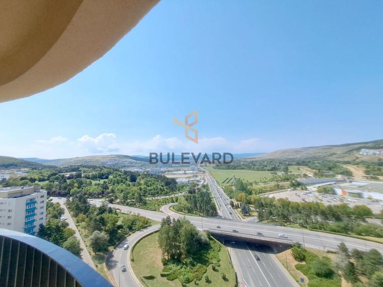 Comision 0. Apartament 3 camere + terasa 13 mp view superb!