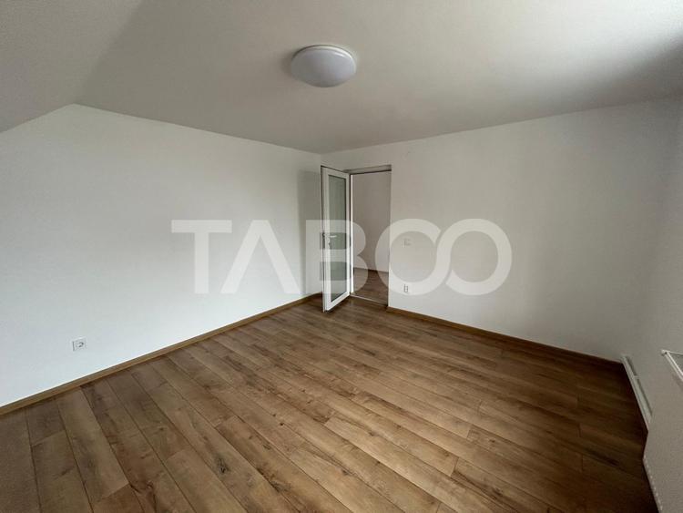 Spatiu birouri cu 6 camere 147 mpu curte libera 260 mp Calea Dumbravii
