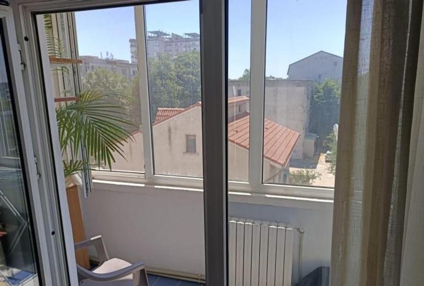 APARTAMENT 4 CAMERE DECOMANDAT CONFORT 0 ZONA FALEZA NORD