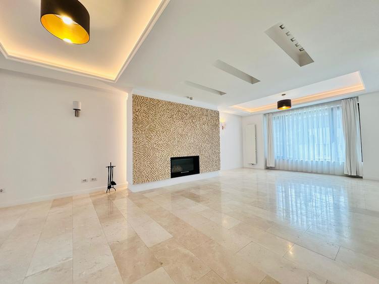 OXFORD GARDENS - inchiriere 4 dormitoare || gradina || langa AISB