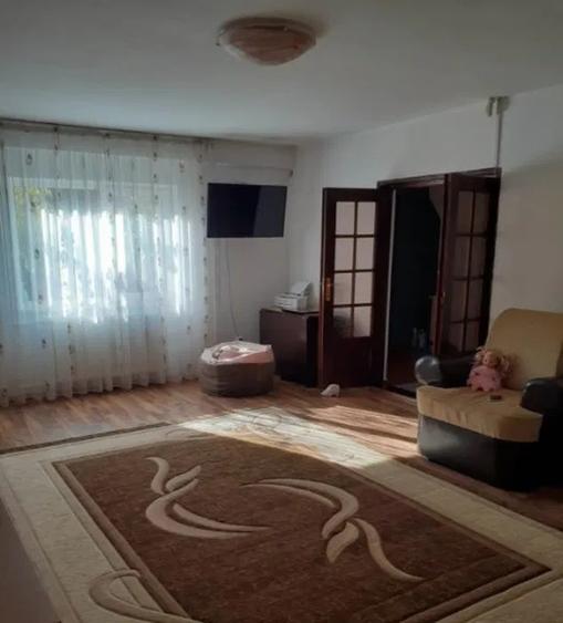 Casa 4 Camere | Gorjului | Parcare | Centrala proprie