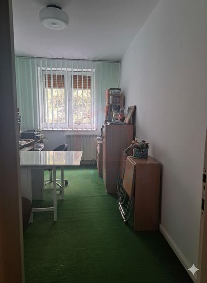 Vanzare apartament cu 3 camere(Neacsu)Micro 19, sup 64 mp, 67.000 euro