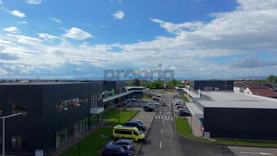 COMISION 0% GARSONIERĂ NOUĂ-INTRARE SÂNPETRU - LÂNGĂ STREET MALL + PARCARE
