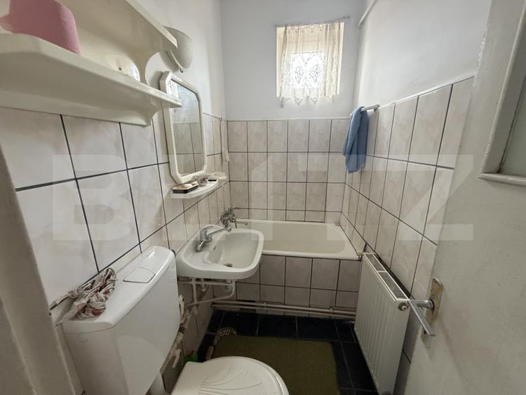 Apartament 2 camere decomandat, zona 8 Mai