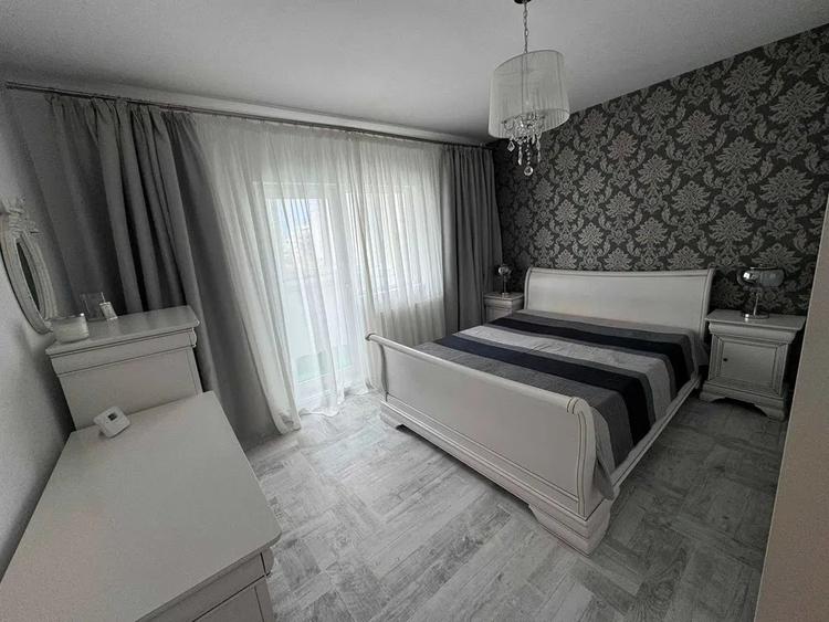 Apartament 3 Camere / Mihai Bravu / Parcare Inclusă / Centrală