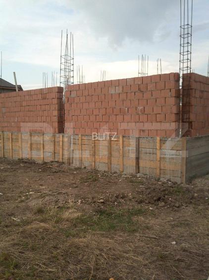 Casa 5 camere, 218 mp, zona Titu - 20