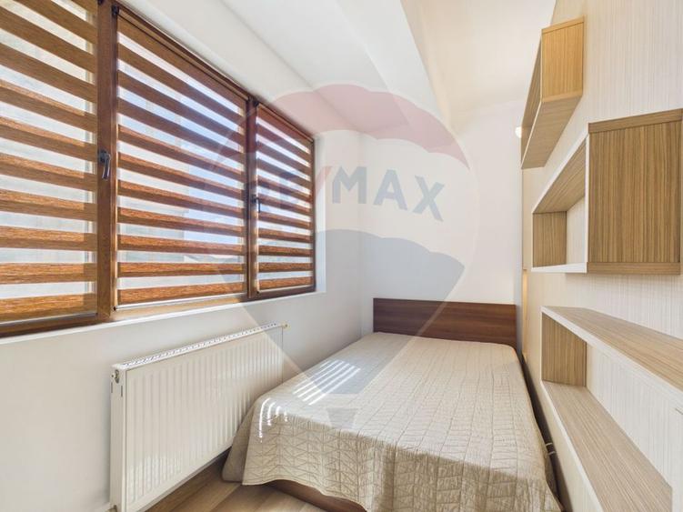 Garsoniera studio de vanzare, centrala proprie, zona Valea Ialomitei