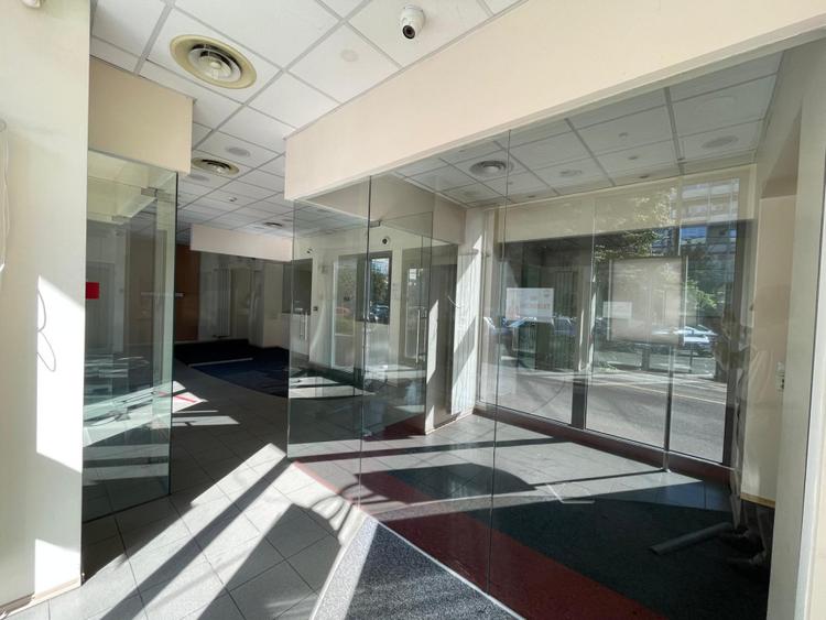 Spațiu comercial ultracentral de închiriat – 165 mp, Bd. Regele Mihai I