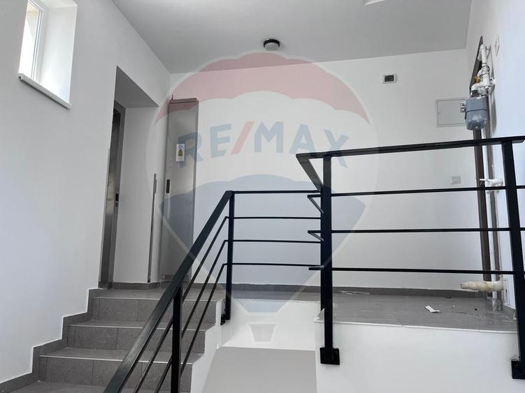 Spațiu de birou NOU -102mp de inchiriat - zona Lizeanu-Stefan cel Mare