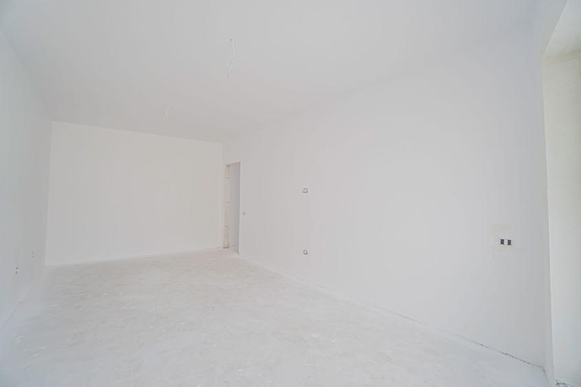 Tomis Nord - Vanzare apartament decomandat cu 3 camere, bloc nou.