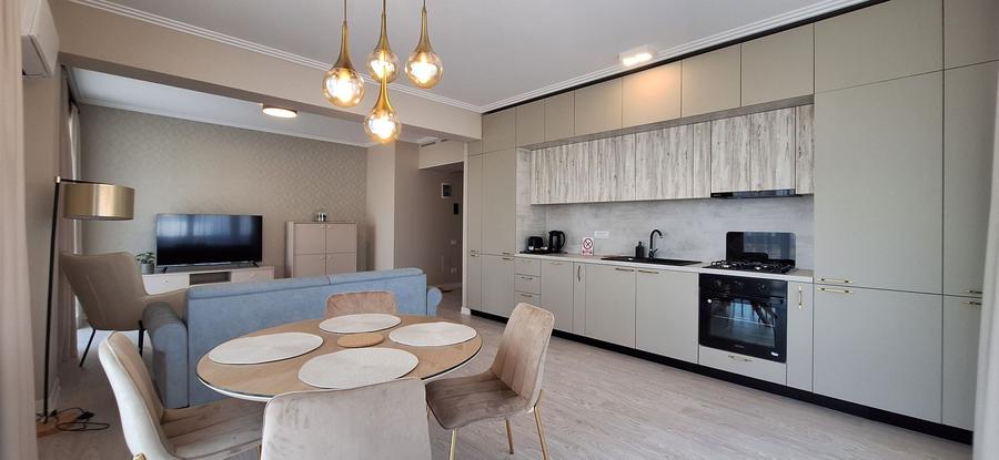 Apartament mobilat si utilat cu 2 locuri de parcare