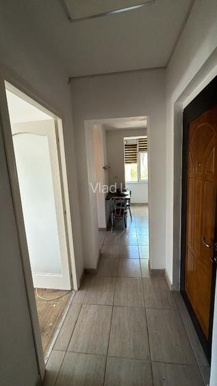 Apartament 2 camere, 47 mp, Centru Craiova — baie modernizată, potrivit și pentr - 6