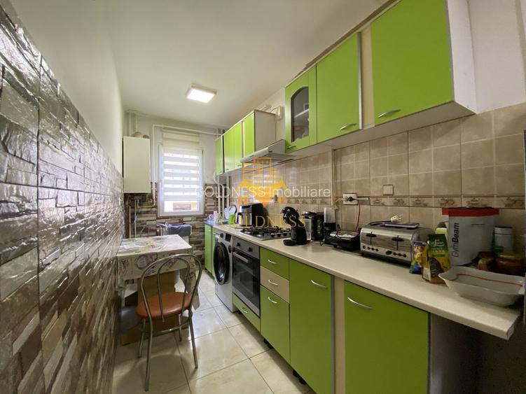 2 camere, semideco. modern, Manastur, etajul I , Sud, Gr. Alexandrescu