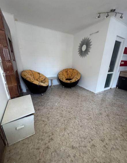 Casa 2 camere libera la vanzare RASNOV