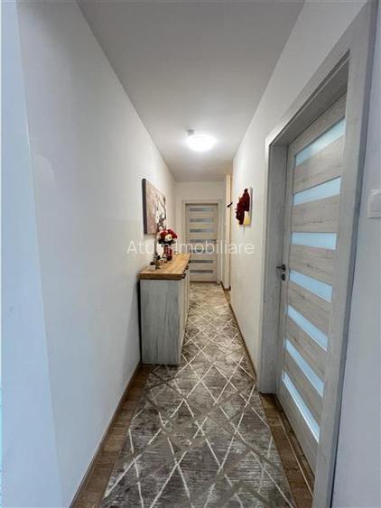 Apartament renovat cu 3 camere in zona Rahovei din Sibiu - 13