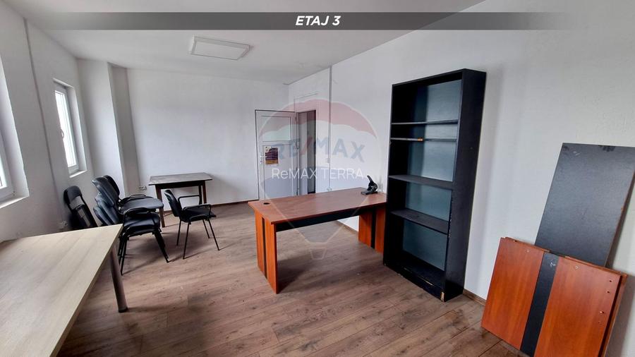 Clădire mixtă de vânzare, 1.055 MC, teren 350 mp str. Fabricii BM - 11